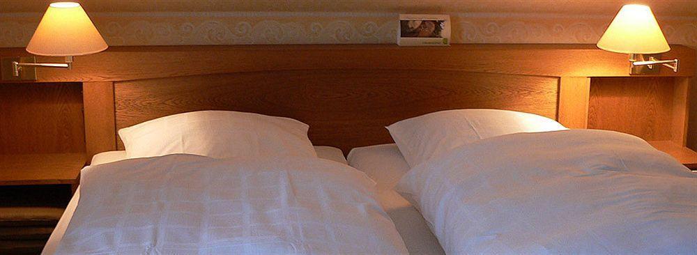 Landhotel Sauerlaender Hof Еслохе Екстериор снимка